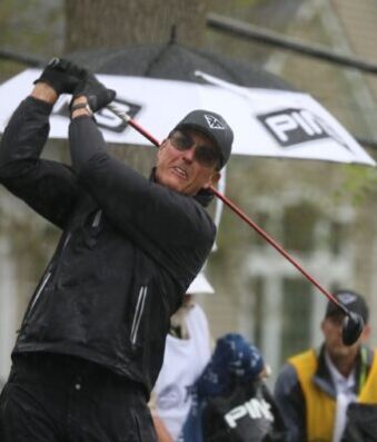 Phil Mickelson Issues Worrying Statement Amid Health Matter Phil Mickelson Issues Worrying Statement Amid Health Matter
