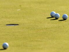 The Bizarre Barefoot Golf Trend Is On The Rise The Bizarre Barefoot Golf Trend Is On The Rise